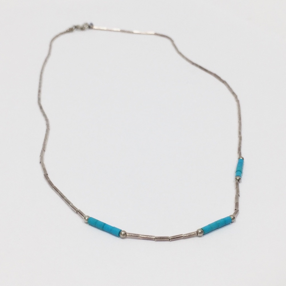 Sterling silver and turquoise tube bead dainty necklace - Picture 4 of 7